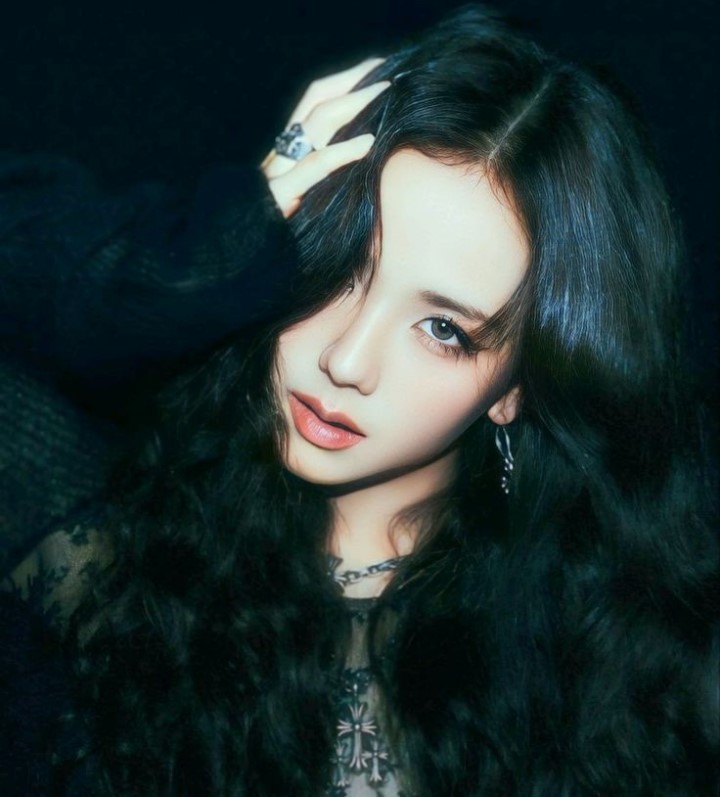 Jisoo Begins New Musical Chapter With Amortage Release Jisoo Begins New Musical Chapter With Amortage Release
